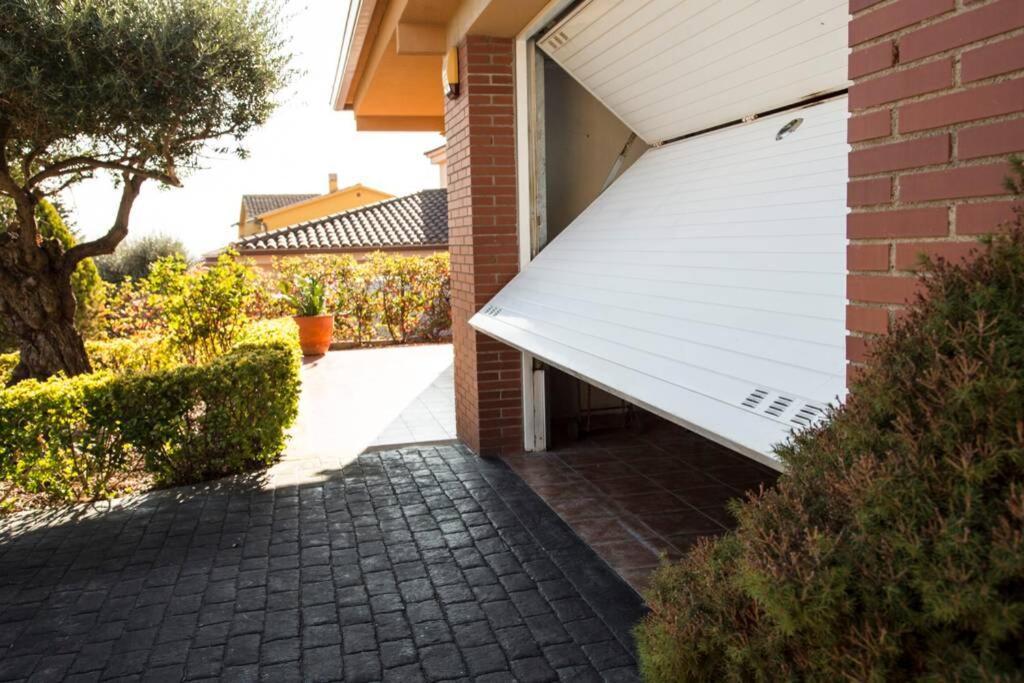הוילה קאלדס דה מונטבוי Casa Bella Con Piscina מראה חיצוני תמונה